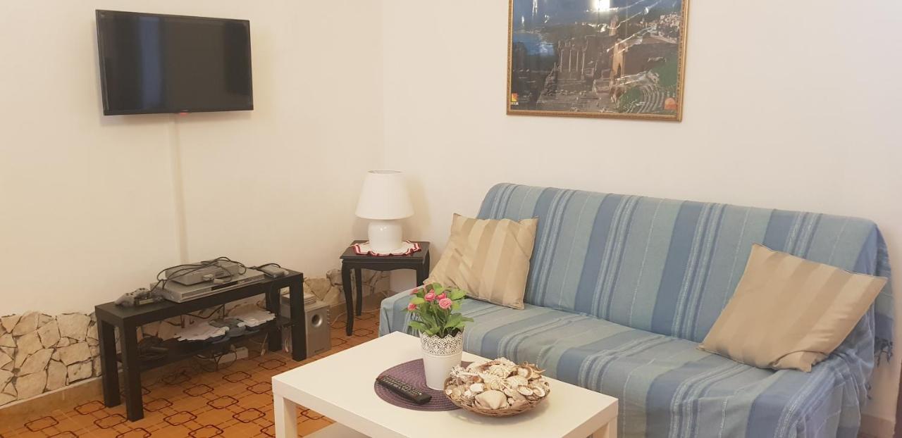 Casa Capri Apartment Giardini Naxos Luaran gambar