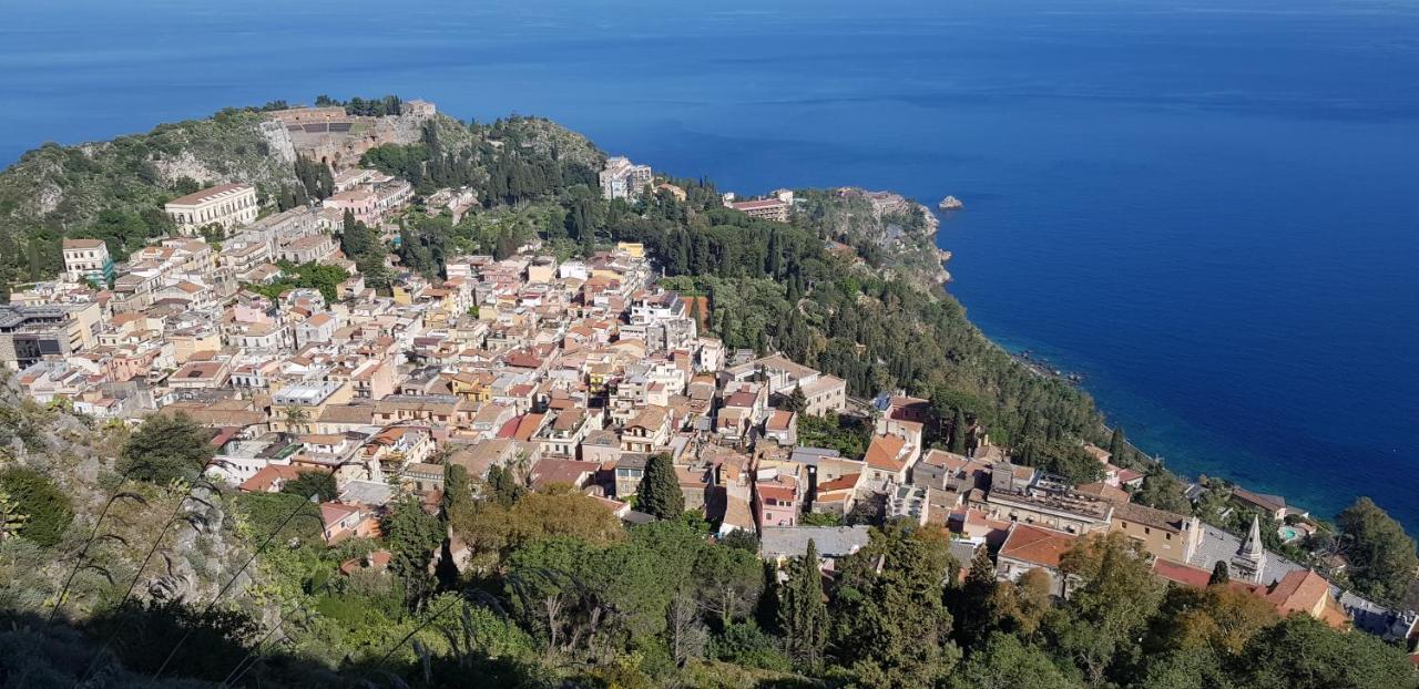 Casa Capri Apartment Giardini Naxos Luaran gambar
