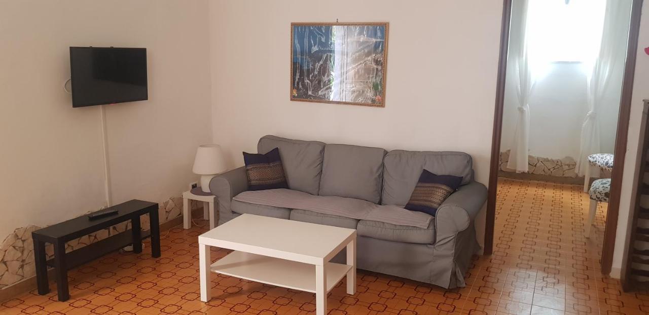 Casa Capri Apartment Giardini Naxos Luaran gambar