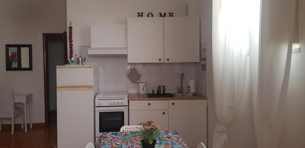 Casa Capri Apartment Giardini Naxos Luaran gambar